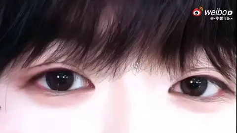 Mắt cậu ấy thật đẹp #trầndịchhằng_chenyiheng_陈奕恒 #陈奕恒_trandichhang💜 #jonathan #陈奕恒 #pyfツ 