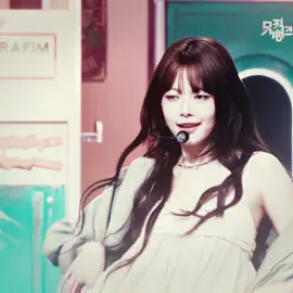hi it’s my bday guys and eunchae looks so good #eunchae #eunchaeedit #lesserafim #lesserafimedit #fyp 