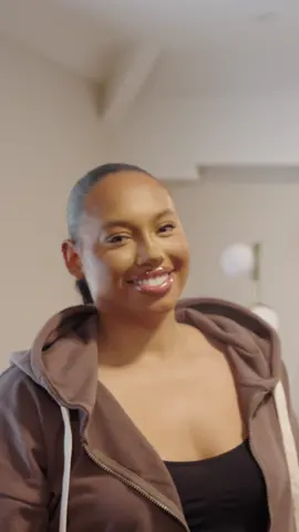 It’s hard not to take a pic or two when your teeth look THIS good! 🤳🤩 And with Nanofill Composite Bonding®, there’s no need to turn the flash on – the brightness speaks for itself ✨ Level up your selfie game 📷 and book your consultation today! 🤍 #YorkshireDentalSuite #YDS #NanofillCompositeBonding