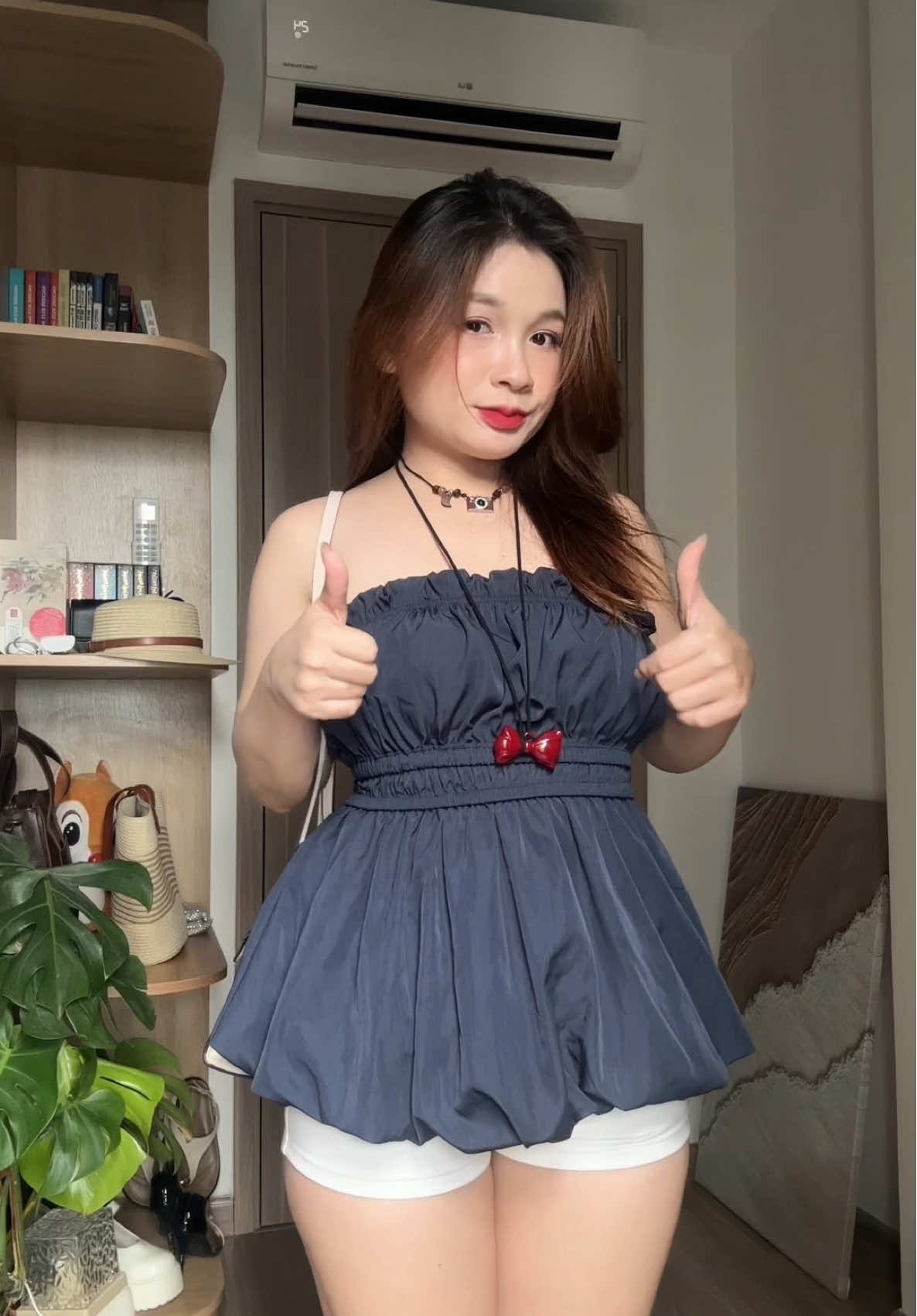 Áo xinh tôn eo nhé #sanvan72 #tmgr #fyp #outfit 
