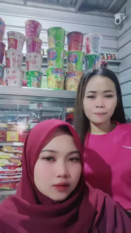 Gue baru sadar, ternyata kita ga perlu punya banyak temen . Kita cuman perlu satu dua tiga temen yg bener bener gak fake sama kita 🫣 #velocity #fypシ゚ #fyp #foryourpage #trend #xybcza 