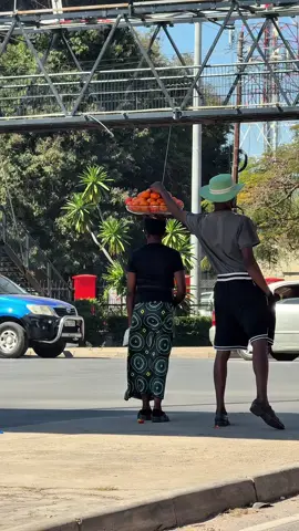 Lunch time 🚶🏽😂#fyp #zedtiktok🇿🇲🇿🇲 #zambiantiktok🇿🇲 #fyppppppppppppppppppppppp #trendingvideo #trends #viralvideos #bamatero⚠️ #matero 