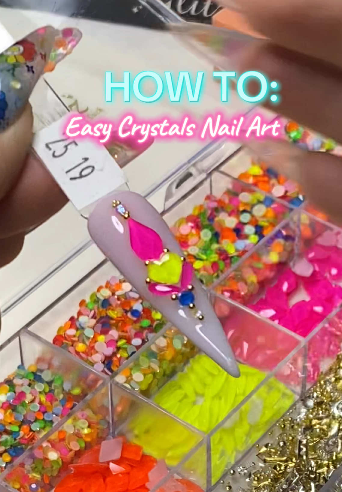 How To: Quick. Simple. Easy: #crystaldesign w/ #glitzcrystals  🛍️Ready To Elevate Your Crystal Nail Art Designs Skills? www.glitzaccessoriesandsuch.com  #glitzaccessoriesandsuch #glitzweavergel #foryoupage #fypシ #nailarttutorial #beginnernailtech 