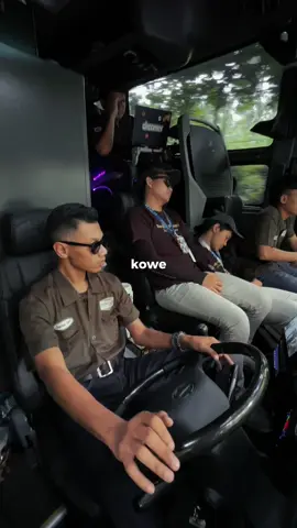 Dalam suatu hubungan, Sebenarnya yang kita butuhkan adalah seseorang yang respect, Bukan yang perfect. #fyp #fypシ #fypシ゚viral #fypシ゚ #cinematicbus #videobusindonesia #videobus #phdtrans #phdtransnganjuk #hinorm280 #adiputro #patricksoetedjo #buspariwisata #busmania #jetbus5 #phdtransallura 