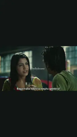 movie: rab ne bana di jodi #shahrukhkhan #anushkasharma #srk #rabnebanadijodi #tujhmerabdikhtahai #bollywood #song #edit #srkajol #srkfan #fypシ #foryou #foryoupage #film #movie 