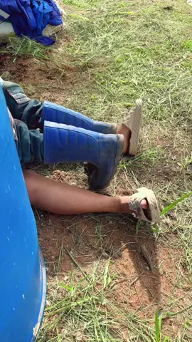 เกือบไปแล้วเรา We almost got hit. #funny #ฟีดดดシ #เทรนด์วันนี้ #funnyvideos #คลิปตลก #คลิปกระแส #คลิปคลายเครียด 