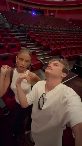 annonse - Vi er ikke så bråkete på kino når andre er tilstede #m3gan @Trygve Bennetsen 