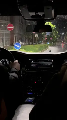 人生如逆旅，我亦是行人。