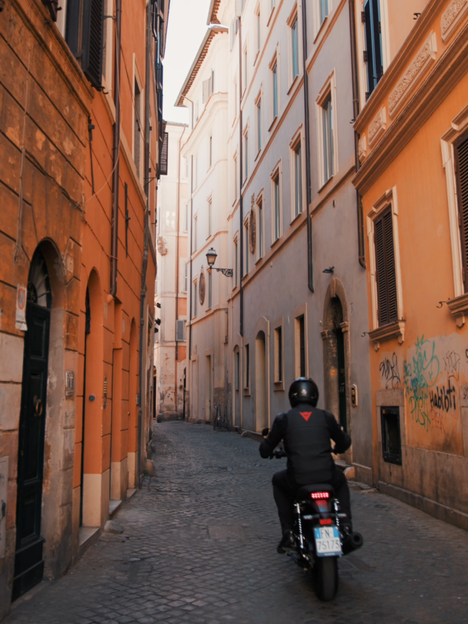 Off to the city, on the GB350 🌆 #HondaMotorcycles #fyp #GB350 #moto