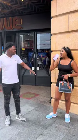 CRAZY GUY WHAT DID HE SAY?! 😱translate in the comments please!😩#trending #viral #fyp #language #comedy #funny 