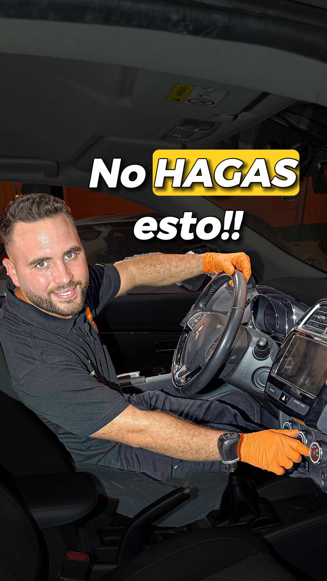 No hagas ESTO‼️‼️❄️   #mecanico #refrigerante #cuidado #mantenimiento #mecanicodeltiktok #V8Power #taller #tallermecanico #coche #ParaTi #TikTokCars #BeforeAndAfter #Viral #vehiculos #automovil #automocion #reparaciones  #cajadecambios #bmw #adblue #lluvia #toyota #hyundai #TuningLife #MercedesBenz #CarMoD