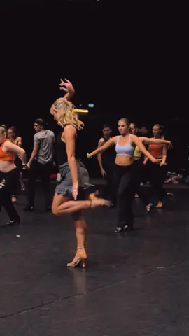 get me back in class with @jorjarae_ at @lightthewaydanceconvention already 🥵💃🏼 #latin #dance 