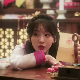 she so cuteee, I can't😭😭 #headoverheels #choyihyun #kdrama #kdramarecommendations 