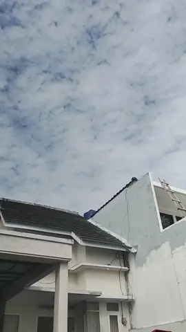 Proses pemasangan AC di perumahan kab. Sumenep, service dan reparasi AC Binar Jaya. #sumenep #pamekasan #sampang #bangkalan #madura #fyp 