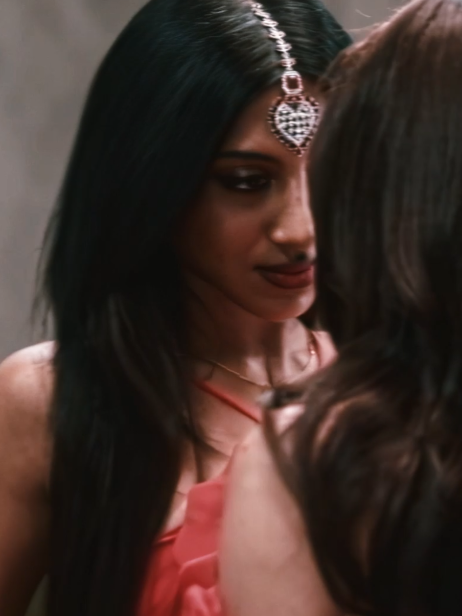 look at me like that ma'am 💔 #lara #katseye #katseyeedit #laraedit #lararaj #katseye_lara #fyp 