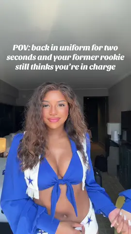 she stays asking me questions lol but I love her sm @Kelly Villares 🫶🏽 #dcc #imamommy #roomies #americassweethearts #season2 #netflix #dallascowboyscheerleaders #nflcheer #nflcheerleader 