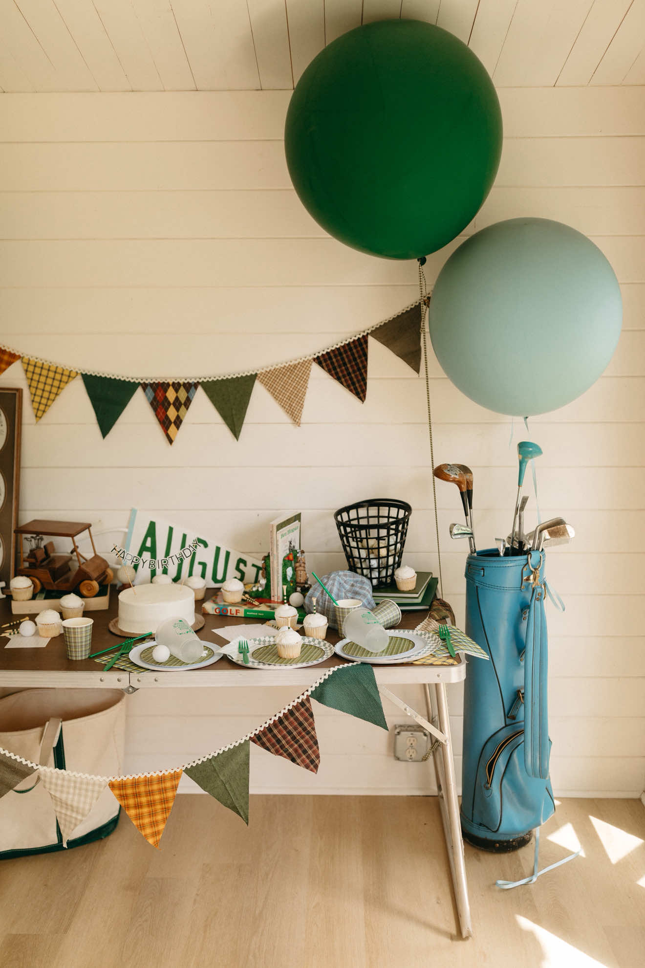 best day celebrating our boy!! ⛳️ couldn’t throw a party without @Evite they make party logistics simple so I can focus on the fun stuff like thrifting and diys! and they have the cutest in invites that fit every theme 🤍 #evite #evitepartner 