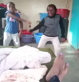 #fyp #CapCut #future dancers 😂#Love u minis 