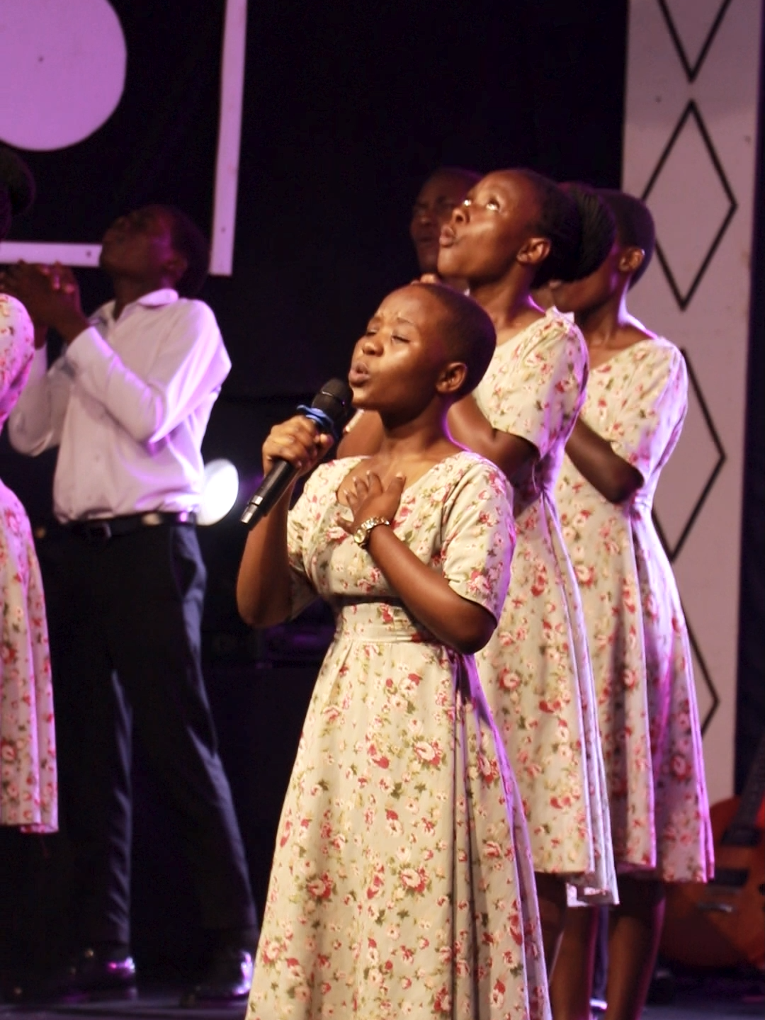 Weebale esaala z'otazemu 🙏 @streamoflifekennedyss #fyp #fyppppppppppppppppppppppppppppppppppp #streamoflifechoir  #viralvideotiktok #viralvideos #foryoupage❤️❤️