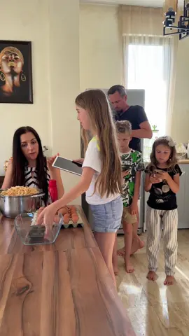 #funnyvideo #family #familytime #couple🥰 