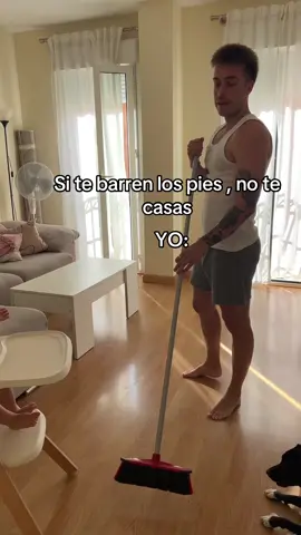 En unos años os contaré si hizo efecto 😂 #parati #vira #bebes #papá #papaehija #papa 