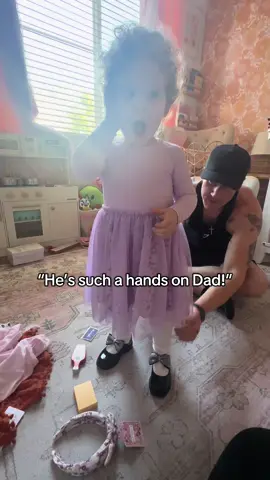 Love him 💗 #fyp #handsondad #motherhood #fatherhood #daddy #parentsoftiktok 