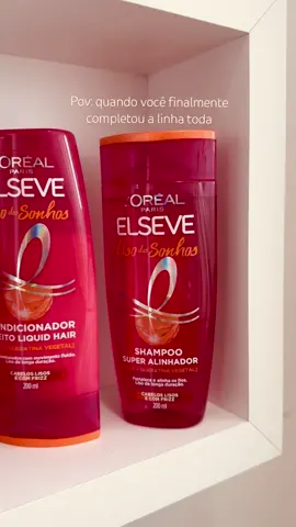 Liso dos Sonhos Elseve: Cabelo Perfeito Todo Dia! Cansada de lutar com o frizz? ✨ Com o Kit Liso dos Sonhos Elseve, seus cabelos ficam alinhados, macios e super brilhosos! Use o shampoo, condicionador e creme de tratamento para um liso de salão em casa. 💆‍♀️ Diga adeus ao secador e chapinha e olá para fios impecáveis! #elseve #lisodossonhos #cabeloliso #rotinacapilar #cuidadoscomocabelo #belezanatural