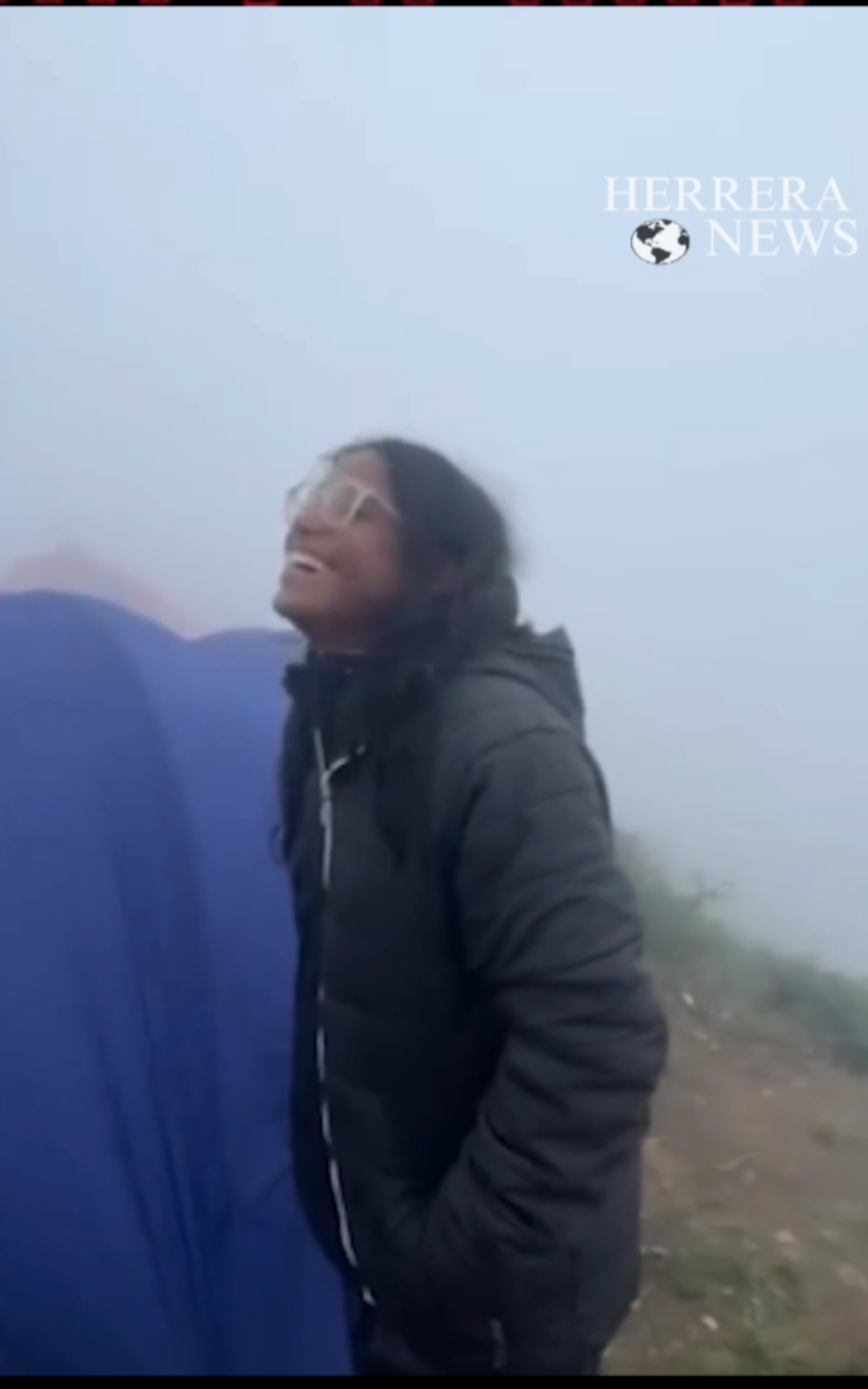 Veja as últimas imagens de Juliana Marins com vida antes de cair em um vulcão na Indonésia. No vídeo, ela aparece com uma colega elogiando a vista da ilha de Lombok: 