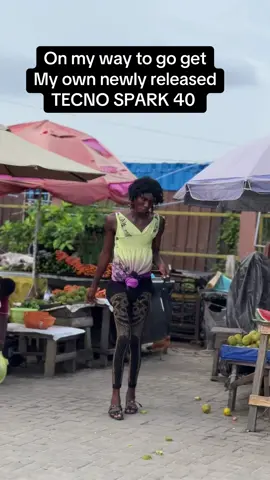 The best phone currently now go get urs fast  #tecnospark40 #44mincharge24hoursactive 