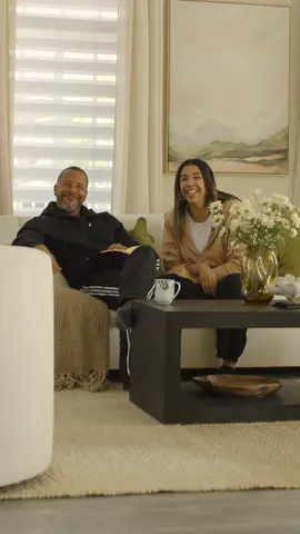 Una cancion que ha sido por años de bendicion a tu vida, ahora la podras verla en vivo a traves de mi canal de Youtube 