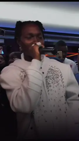 🎵: Many Things Song by Zinoleesky #zinoleesky #manythings #livesession #afrobeats #lyricsvideo #afrobeatslyrics 