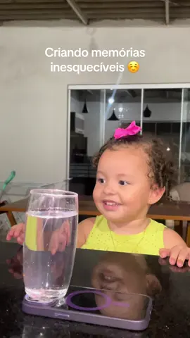 Ela com medo do escuro 🥲@Morghana Da Marina #criandomemorias 