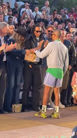 #beyonce #jayz #pharrellwilliams #louisvuitton #pfw #parisfashionweek #TikTokFashion  