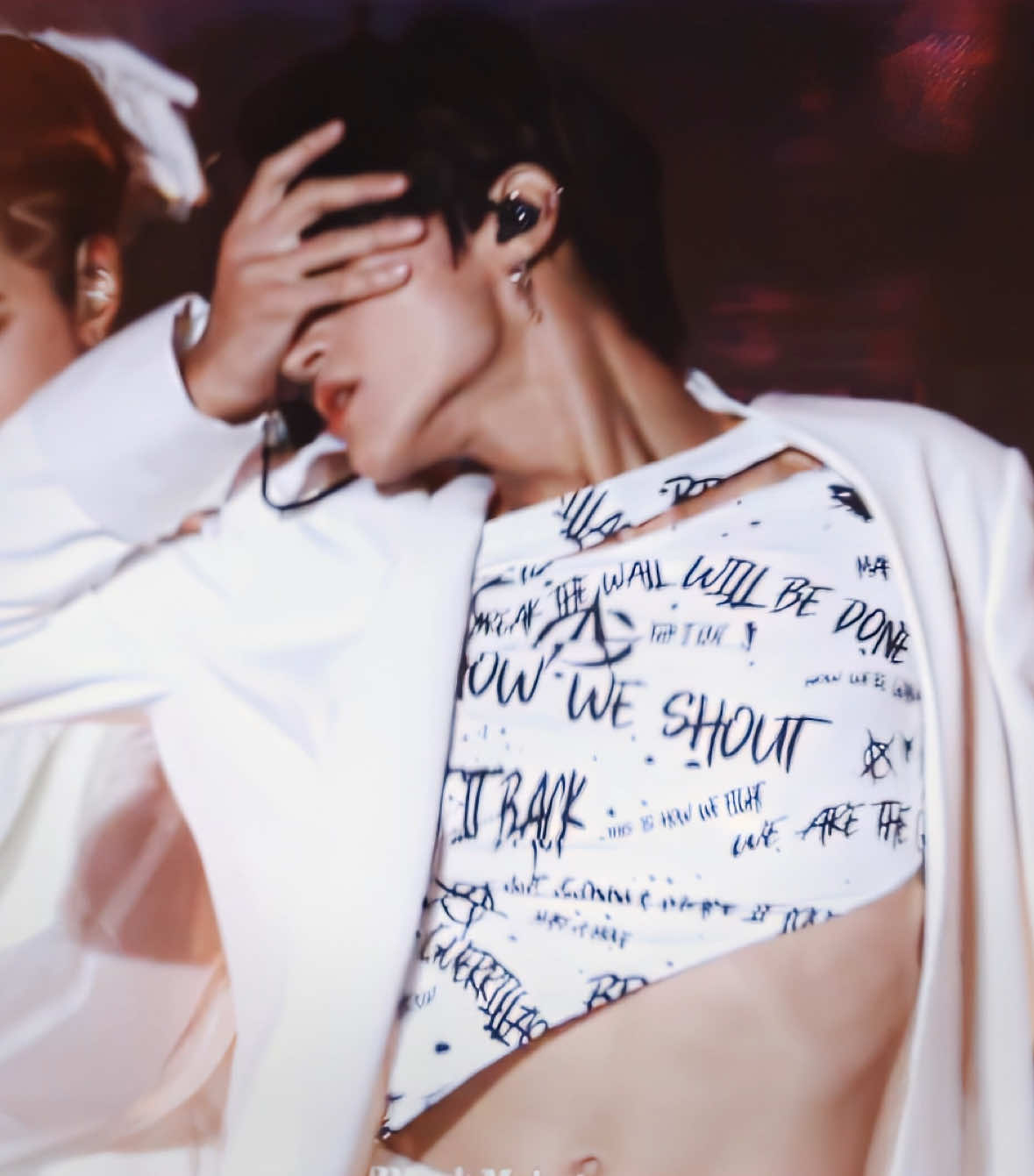 atz x ari 2/8; i’m so into wooyoung | 4 ena sykgc fer sarah #wooyoung #ateez #jungwooyoung #ateezedit #wooyoungedit #kpopfyp #kpopforyou #edit #viral #fyp #hugsjakee cc nnewjeans 
