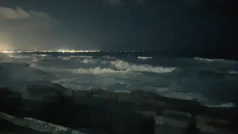 Do i really deserve all this ?#alexandria #night #foruyou #exlpore #sealove #امير_عيد #cairokee #دواعي_السفر #photography 
