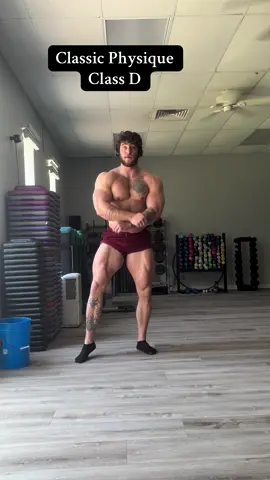 We comin. #bodybuilding #classicphysique #gym 