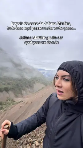 Se fosse no Brasil, tenho certeza que ela teria sido resgatada💔 #travel #trip #viagem #trilha #vulcao #julianamartins #resgatejuliana #indonesia #julianaindonesia 