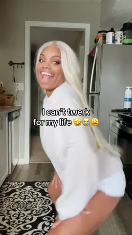 No one can hold me back now 🤣😭😩#fyp  #foryoupage  #twerk #funny #trending 