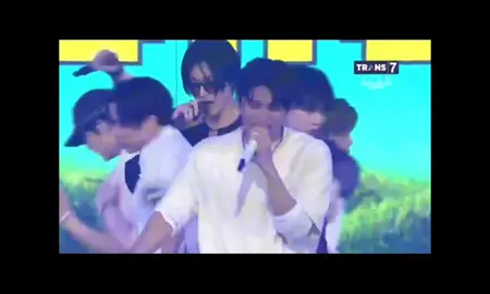 ALLO BANK FESTIVAL 2025 IN JAKARTA 🫶  Love you my 10 💎 #TREASURE #트레저 #TEUME 