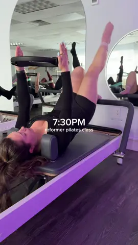 my after work routine🖤 #nightinmylife #nightroutine #5to9afterthe9to5 #reformerpilates 