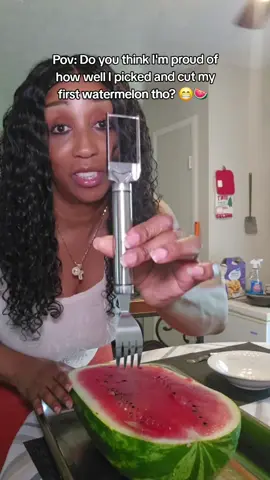 I think my mom was proud of my first watermelon cutting too!  #watermeloncutter #watermelonslicer #watermelon  #squarewatermeloncutter 