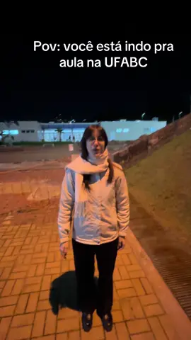 estudando nas trincheiras da melhor das federais @Rangess  #subwaysurfers #ufabc #faculdade