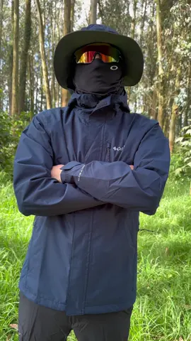 🧥 Nueva Chaqueta Impermeable Columbia Omni-Tech 🔥  🌧️ Ideal para lluvia moderada, nieve y viento gracias a su tecnología Omni-Tech, que combina impermeabilidad multicapa y transpirabilidad. 🌟 Características destacadas:  ✔️ Costuras totalmente selladas, capucha ajustable y ventilación en axilas para un rendimiento superior.  ✔️ Ajuste perfecto Dobladillo y puños regulables 📏 Tallas disponibles: S y M 💵 Precio: $120  📍 Encuéntrala en nuestra tienda en Machachi.  📦 ¡Realizamos envíos a todo Ecuador! 🇪🇨  #columbia #chaqueta #impermeable #Outdoors #trekking #aventura #ecuador #kalethboutique #quito #sangolqui #cuenca #ambato #viral #machachi #kalethboutique