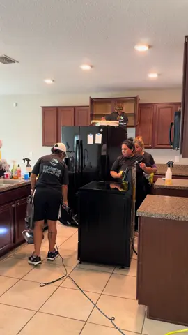 Are you ready to have your home cleaned?  #BestCleaningTampa #HomeCare #HealthyHome #TampaCleaning #MonthlyCleaning #TampaCleaningService #DeepCleanExperts #CleanHomeHappyHome 