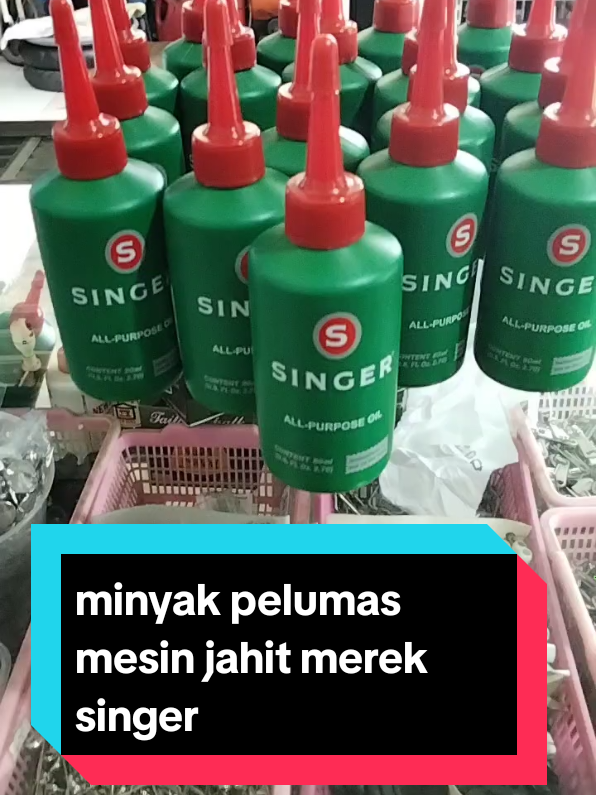 minyak pelumas mesin jahit satu botol isi 80 ml minyak pelumas merek singer, untuk semua jenis mesin jahit #minyak #mesin #jahit 