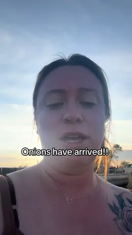 The garden is poppin 🧅