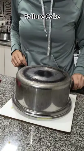 Failure cake #funny #funnyvideos #funnyvideos😂 #funnyvideo #funnymoments #foryou #🤣🤣🤣 #😂😂😂 #fyp #lol #fail #fails #failvideo #cookingfail #funnyfails #funnytiktok #funnykitchen #failcake 