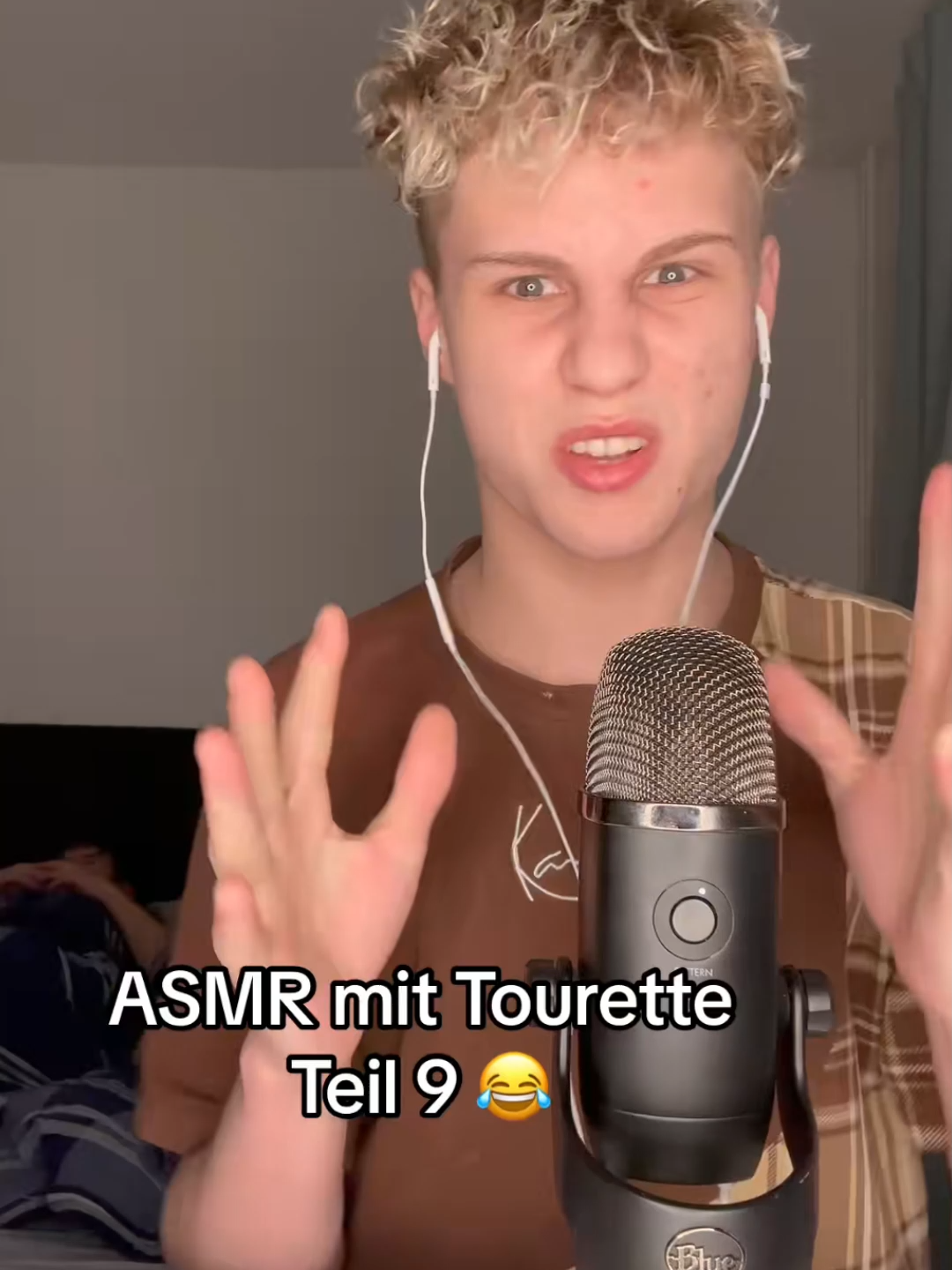 NaAaAA schläfst du schon-!