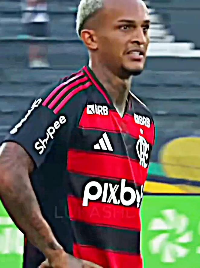 boom 💀🥵 #fyp #foryou #foryoupage #viral #viralvideo #tending #futbol #barazil #bangladesh #unfrezzmyaccount @TikTok @Vini Jr. @fcbarcelona @💫_𝐈𝐓𝐒_𝐒𝐇𝐀𝐊𝐈𝐁_🔥 