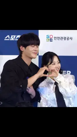 alhamdulillah ga terbang, salting bgt dia sama boyoung😭 ngefans banget ya kak. #leejungha #parkboyoung #fyp #goyounjung #foryoupage 